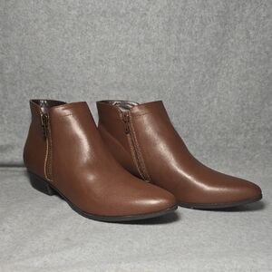 Naturalizer Claire Cinnamon Ankle Boots with Zipper NIB